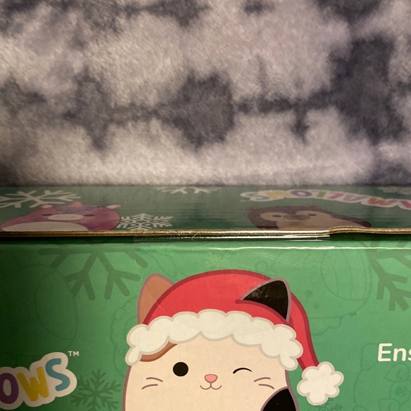 NEW 2022 Squishmallows
Holiday Winter Collection,
6 pack Ornaments - Picture 10 of 10